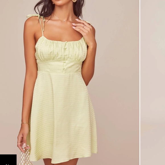 Astr Dresses & Skirts - astr the label mon cheri dress